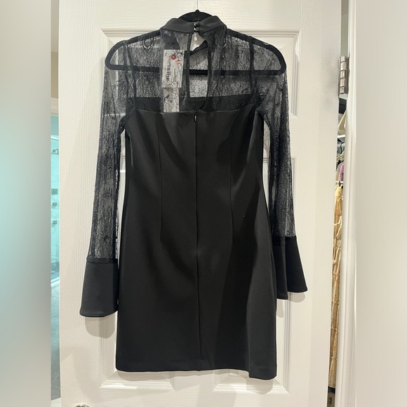 NWT Lace Bell Sleeve Dress - Picture 3 of 4